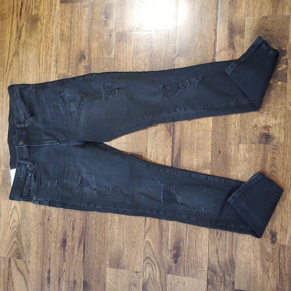 Mens H&M black distressed skinny jeans size 32/32